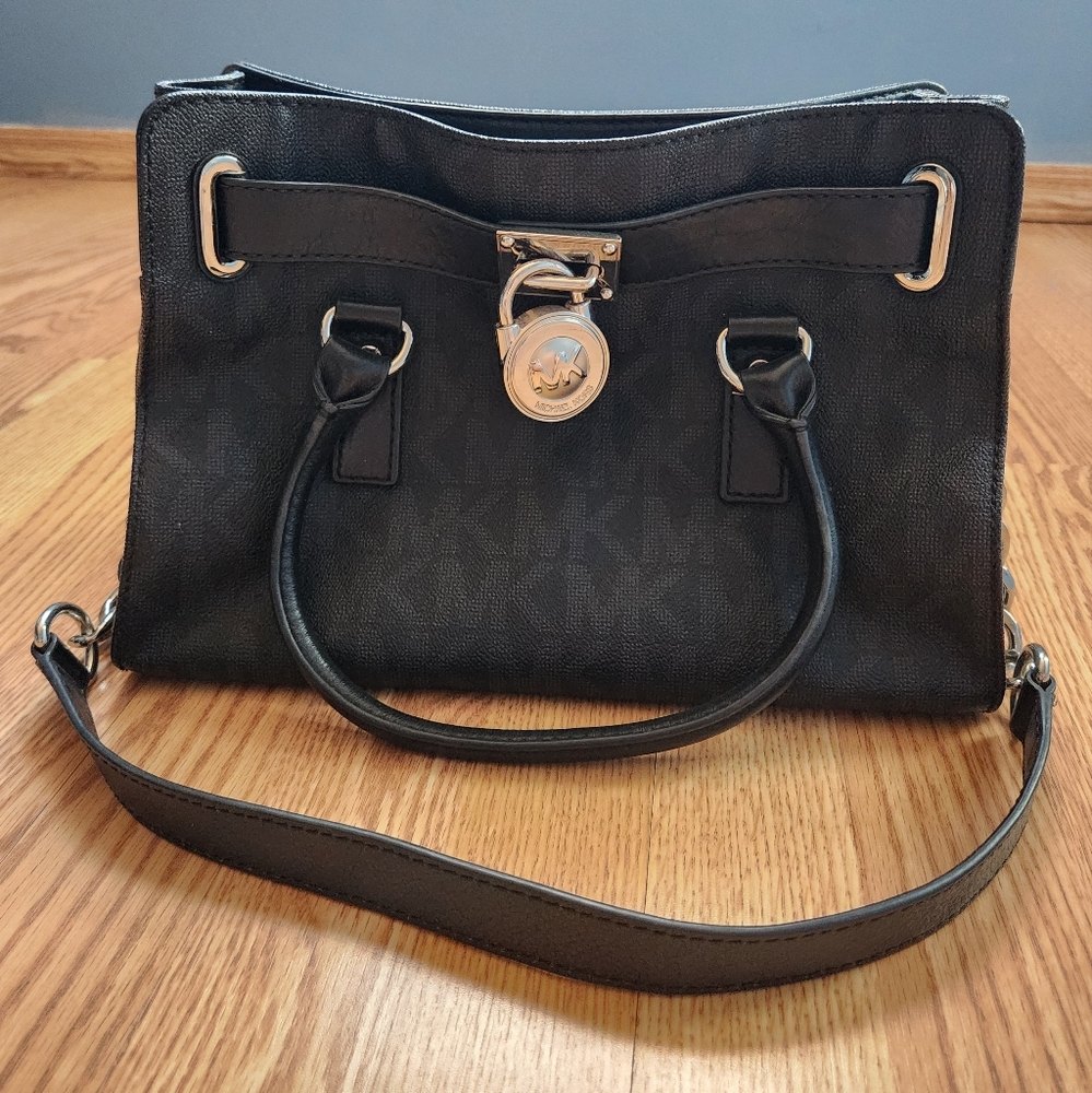 Michael Kors Hamilton bag with Lock and Key